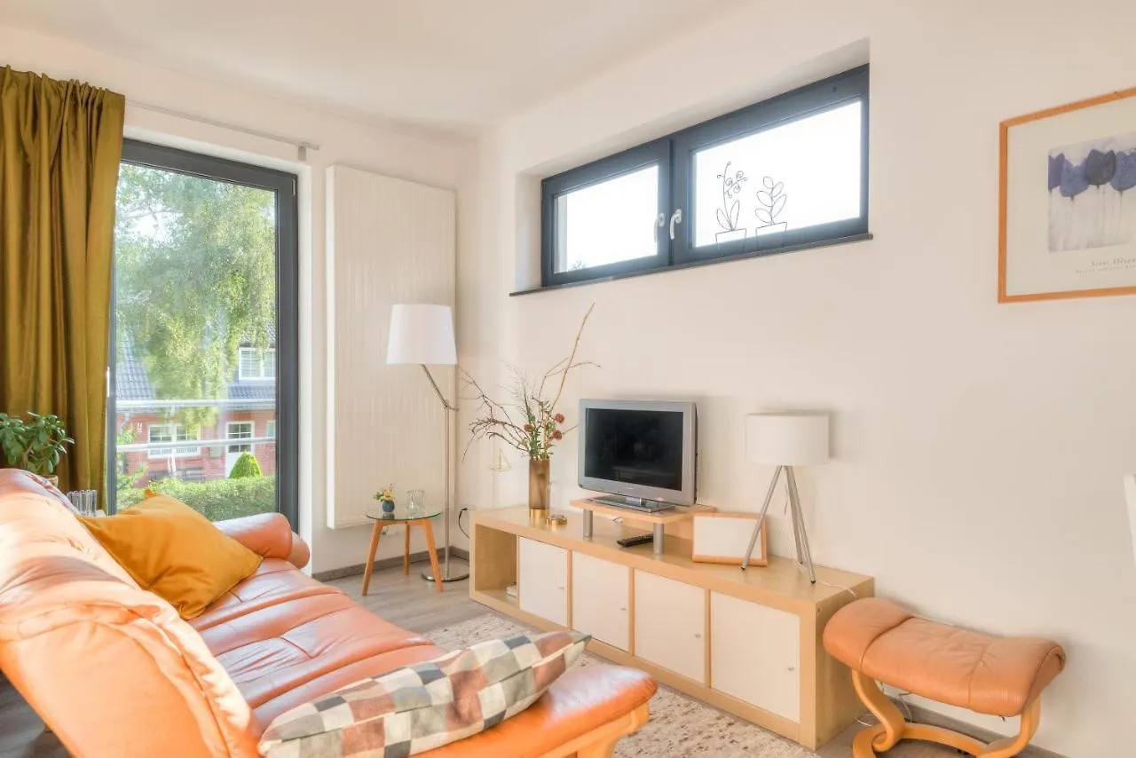 Apartment Ferienwohnung Gruenes Berlin Germany
